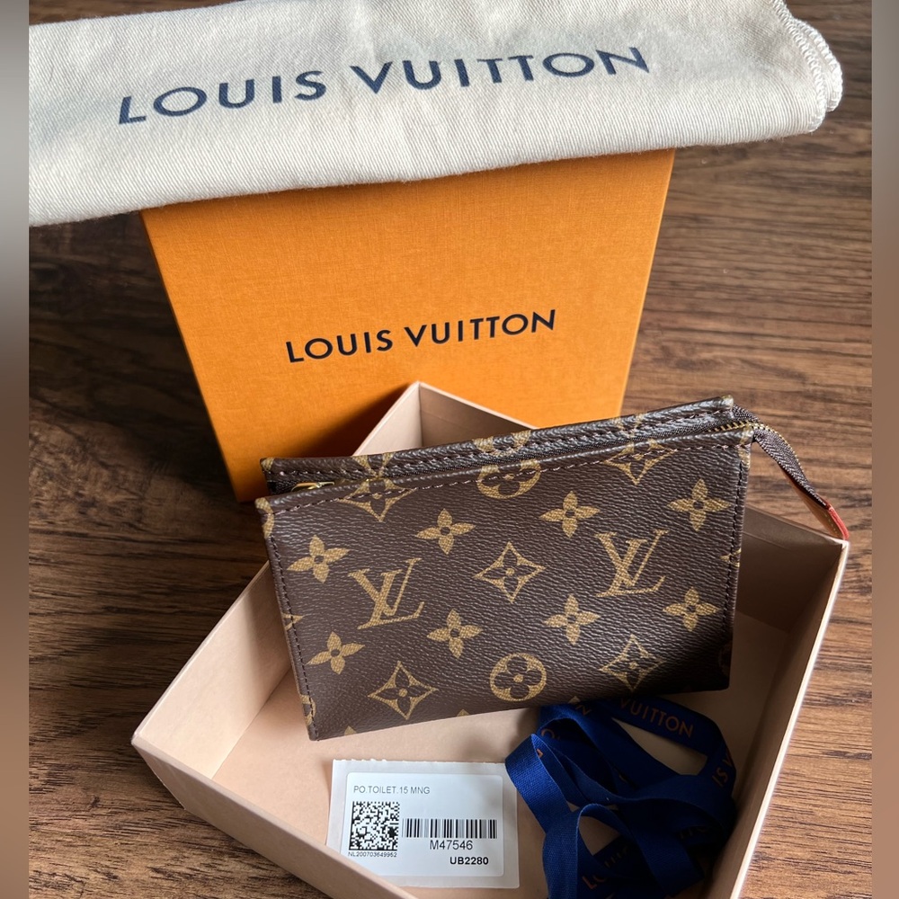 ❌ SOLD ❌ NWT Louis Vuitton Toiletry 15 Monogram Canvas